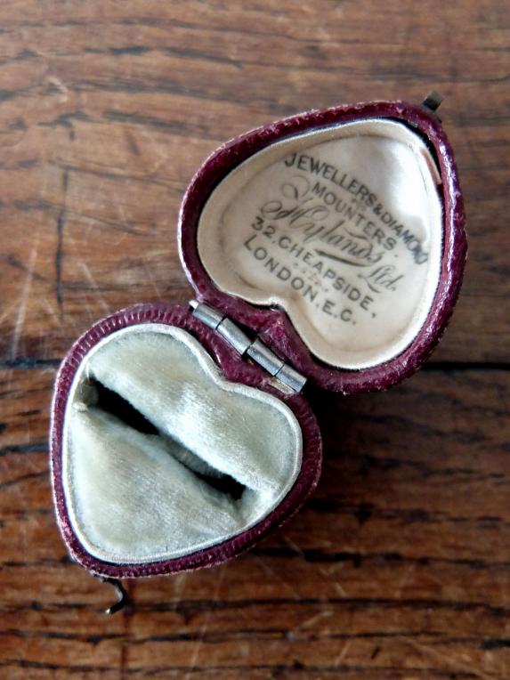 Antique Jewelry Box (C1221-01)