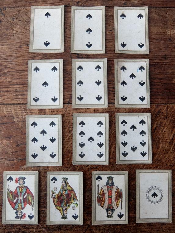 Playing Cards (H1220)