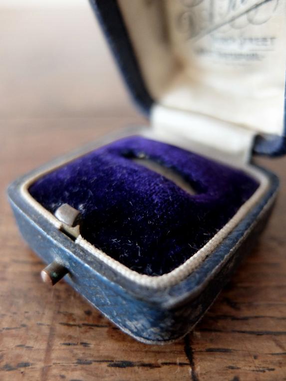 Antique Jewelry Box (B1221-01)