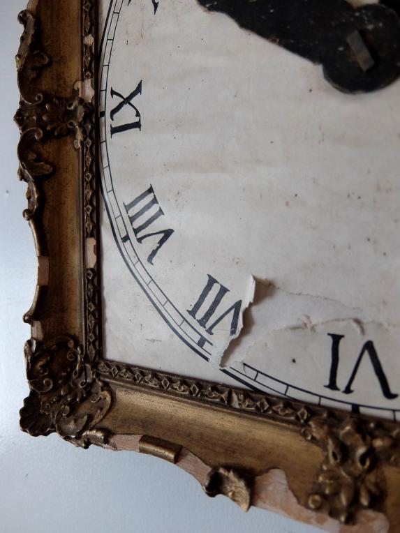 Frame with Paper Clock (A1221)