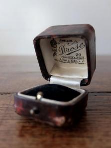 Antique Jewelry Box (B1223-04)